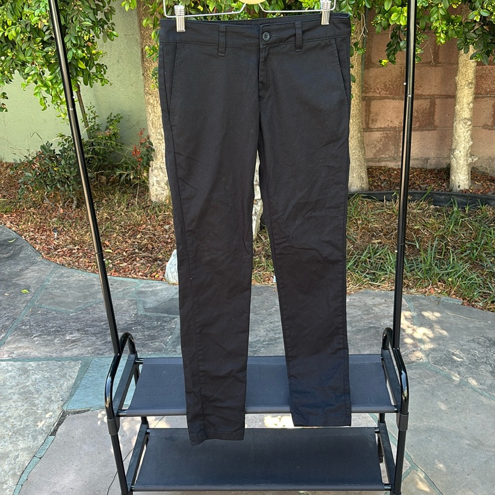 Women’s Dickies 6 Black Skinny Pants – 6 regular